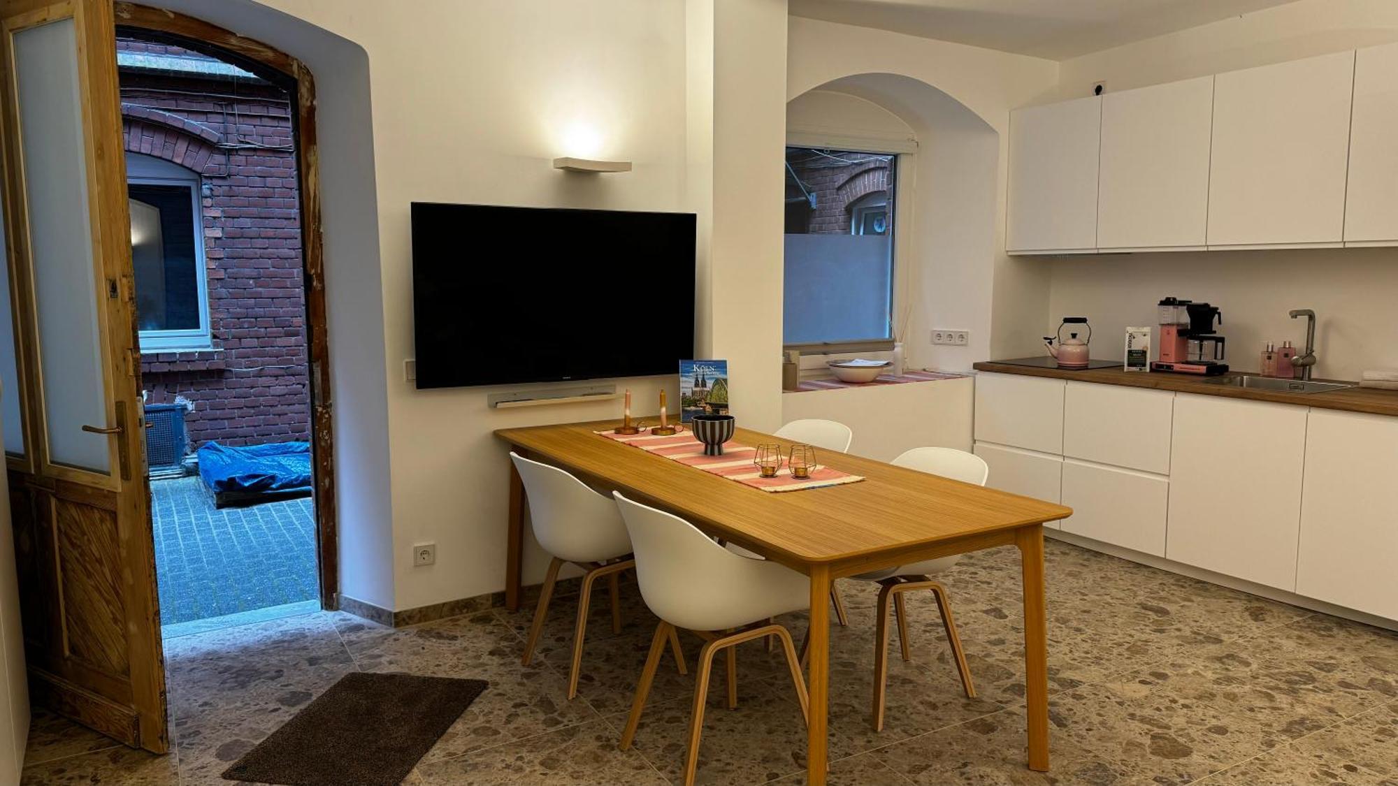 Mitten In Der Koelner City - Design Trifft Altbau Esterno foto